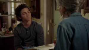 Смотреть на Лордфильм 2.0 Сериал Детство Шелдона 2017
