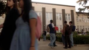 Смотреть на Лордфильм 2.0 Сериал Детство Шелдона 2017
